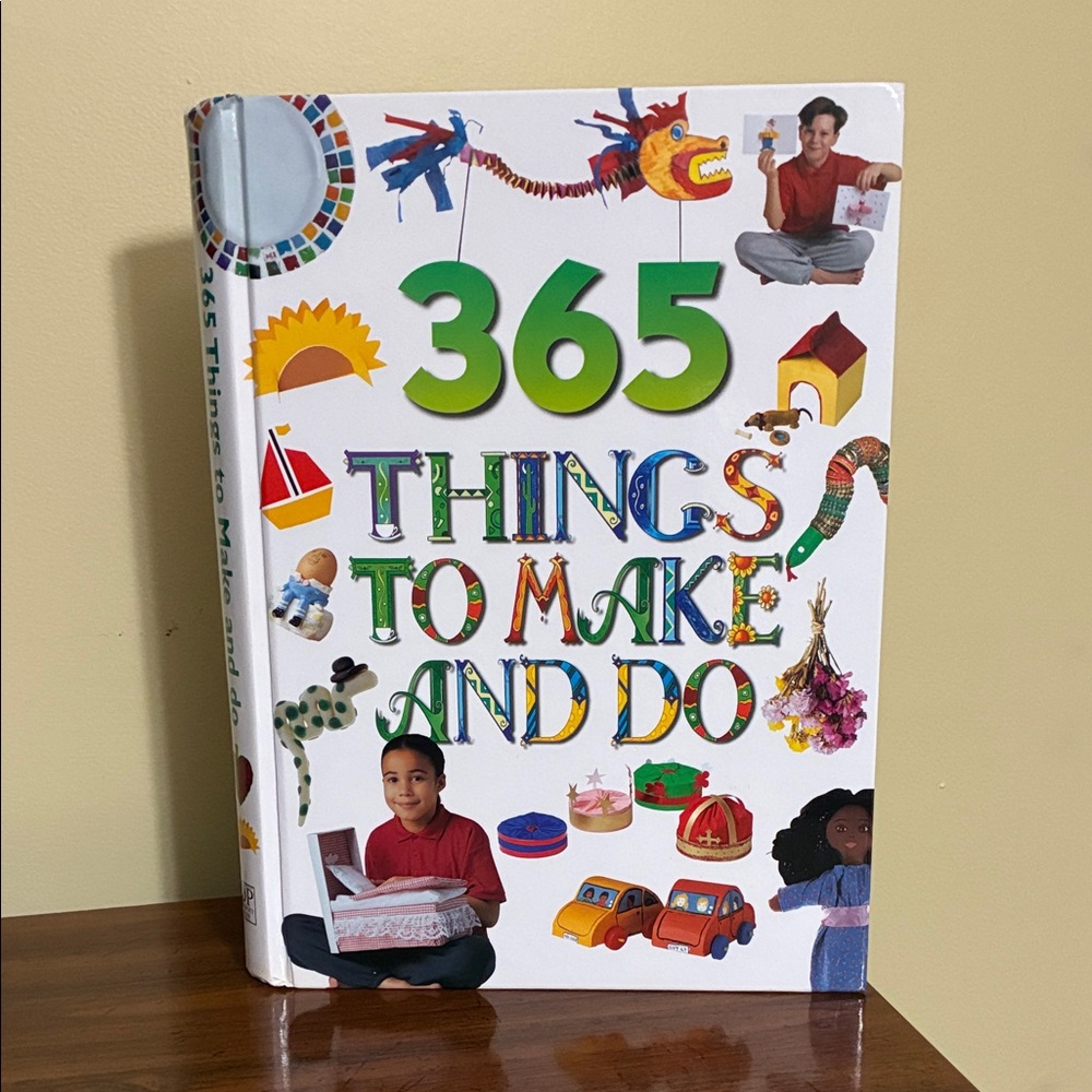 Vintage - 365 Things To Make And Do (Big Book)